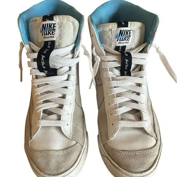 Nike Blazer Mid White and Light Blue Sneakers - Picture 2 of 4